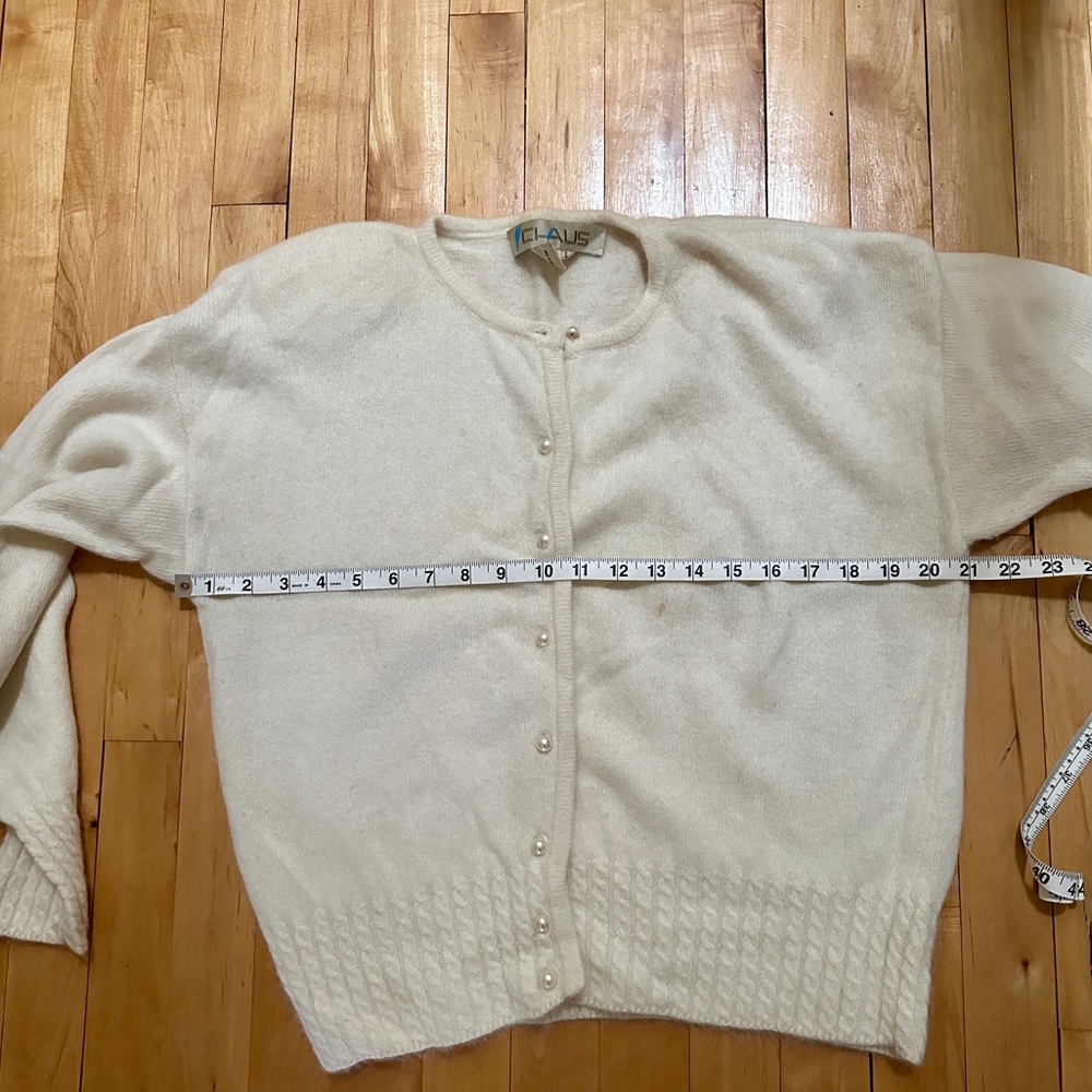 Vintage Chaus Lambswool & Angora Cardigan - Picture 6 of 7